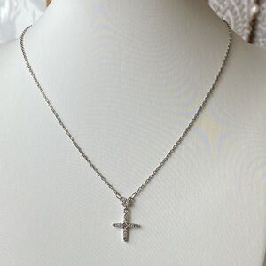 925 sterling silver cz cross necklace